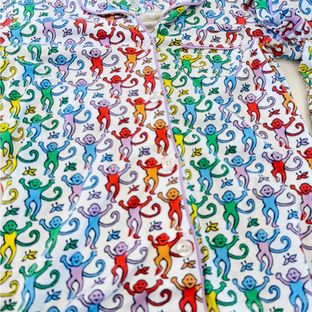 Roller rabbit monkey pajamas rainbow xxs two sets available. Price per set - Picture 3 of 12